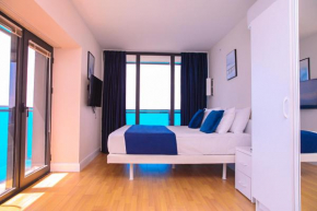 Relax and Unwind Premier Sea View Aparthotel in Batumi
